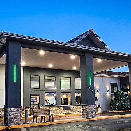 Travelodge By Wyndham Rapid City - Black Hills Ngoại thất bức ảnh