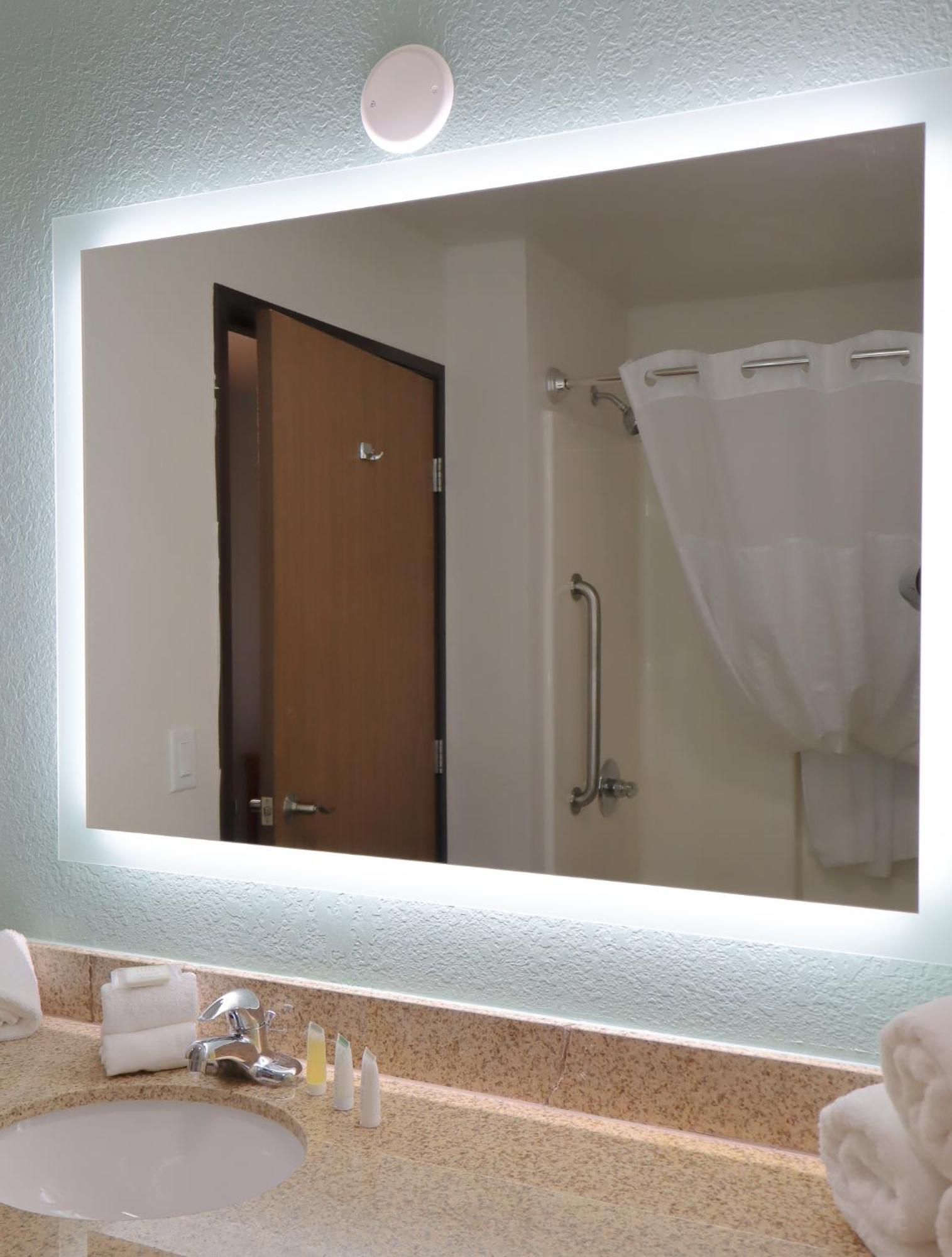 Travelodge By Wyndham Rapid City - Black Hills Ngoại thất bức ảnh